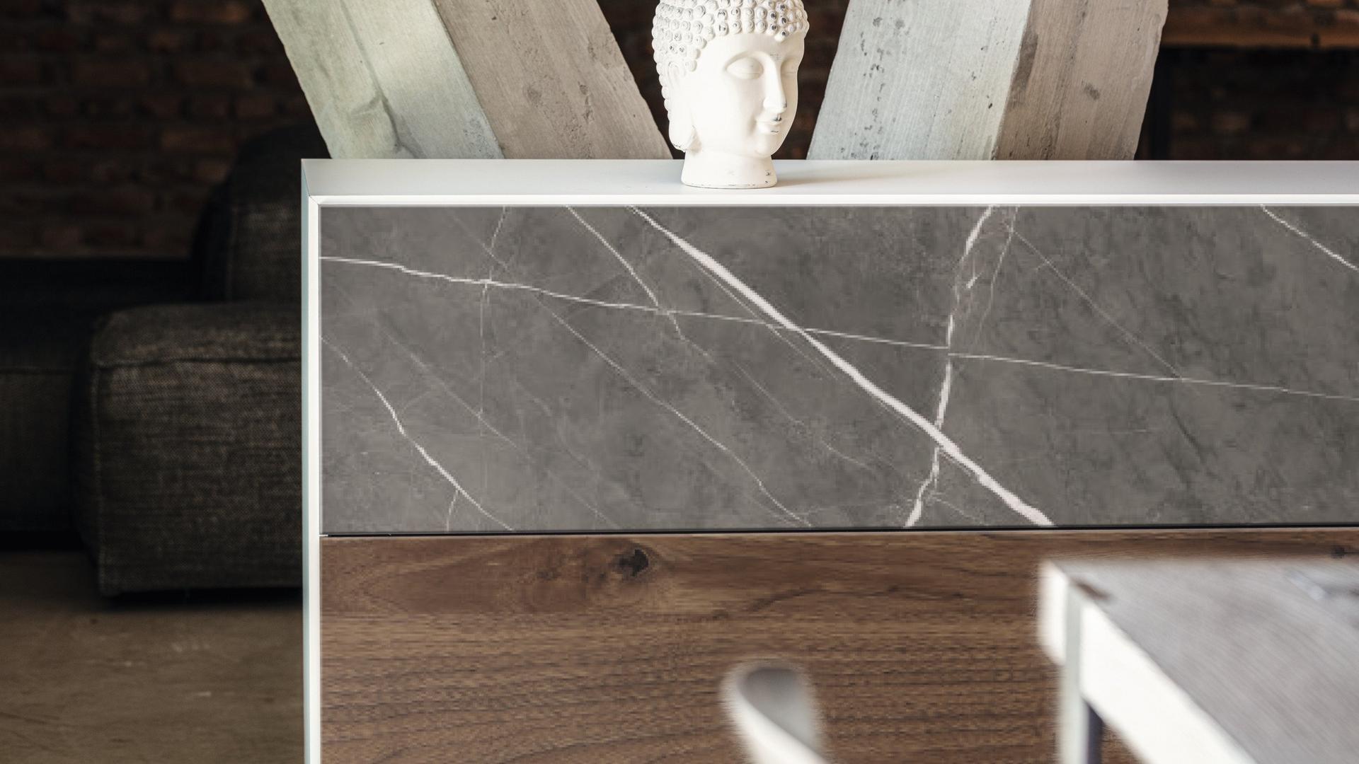 Pietra Grey