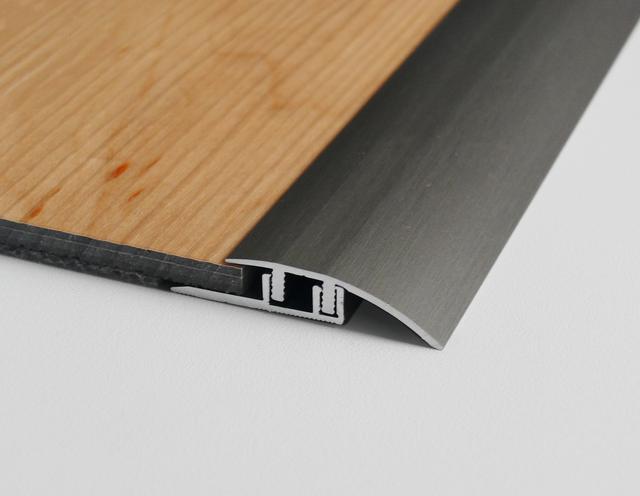 Reducer profile Solid Pro
