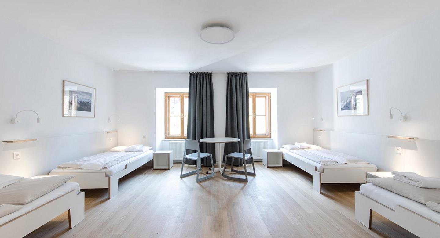 Dientnerhof USI Vienna
